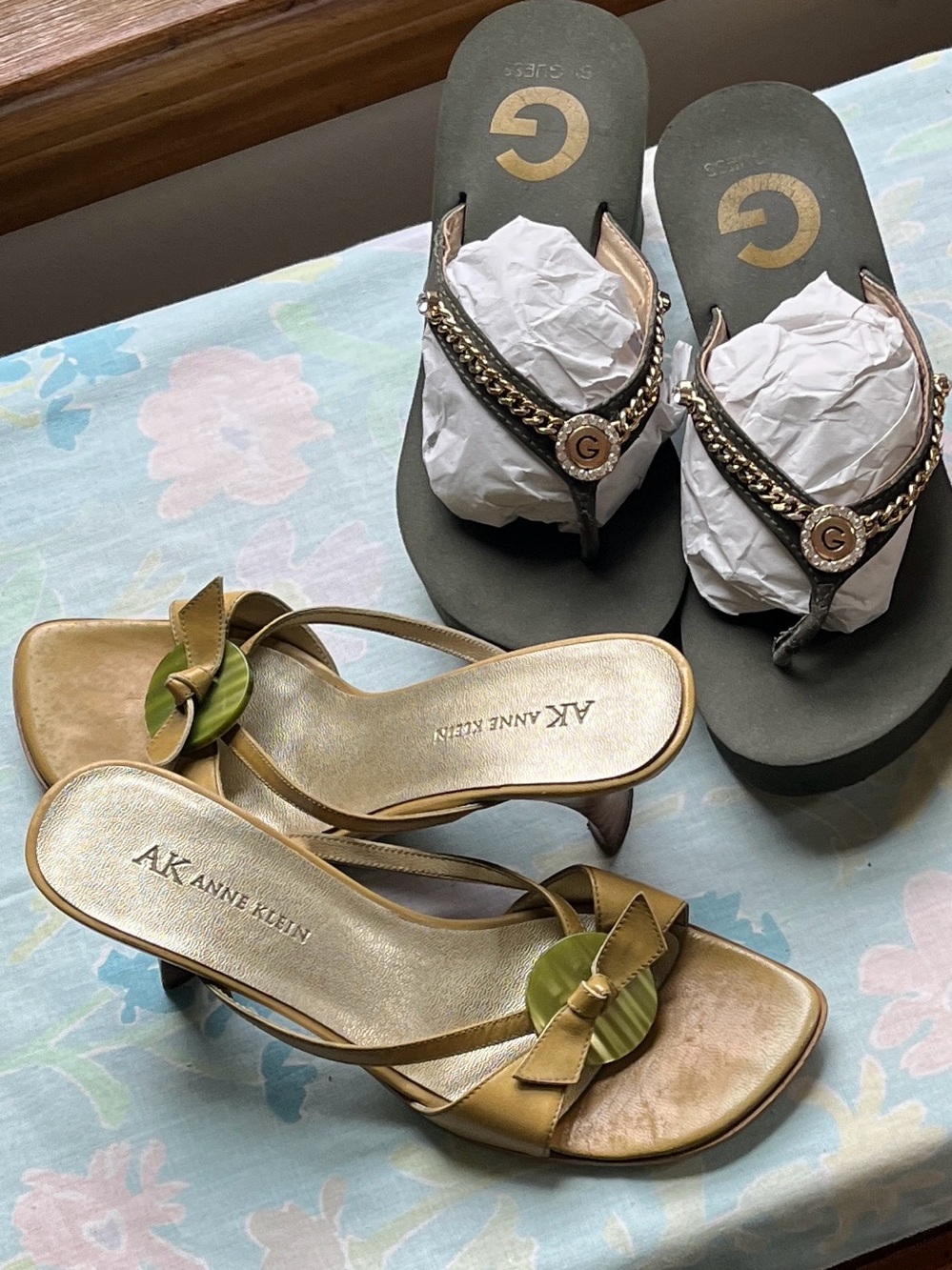 Anne Klein Gold and Green Sandals